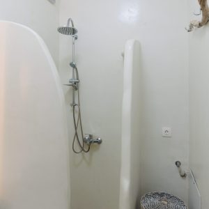 R6__8864